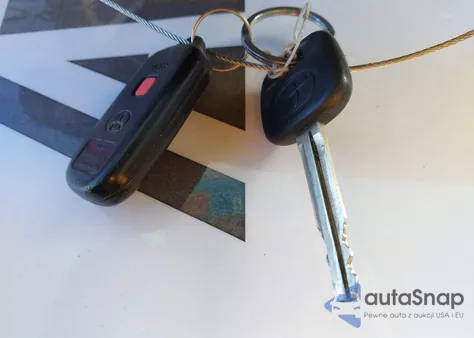 2005 Toyota Highlander V6 из США, поврежденный, VIN JTEGP21A250055209